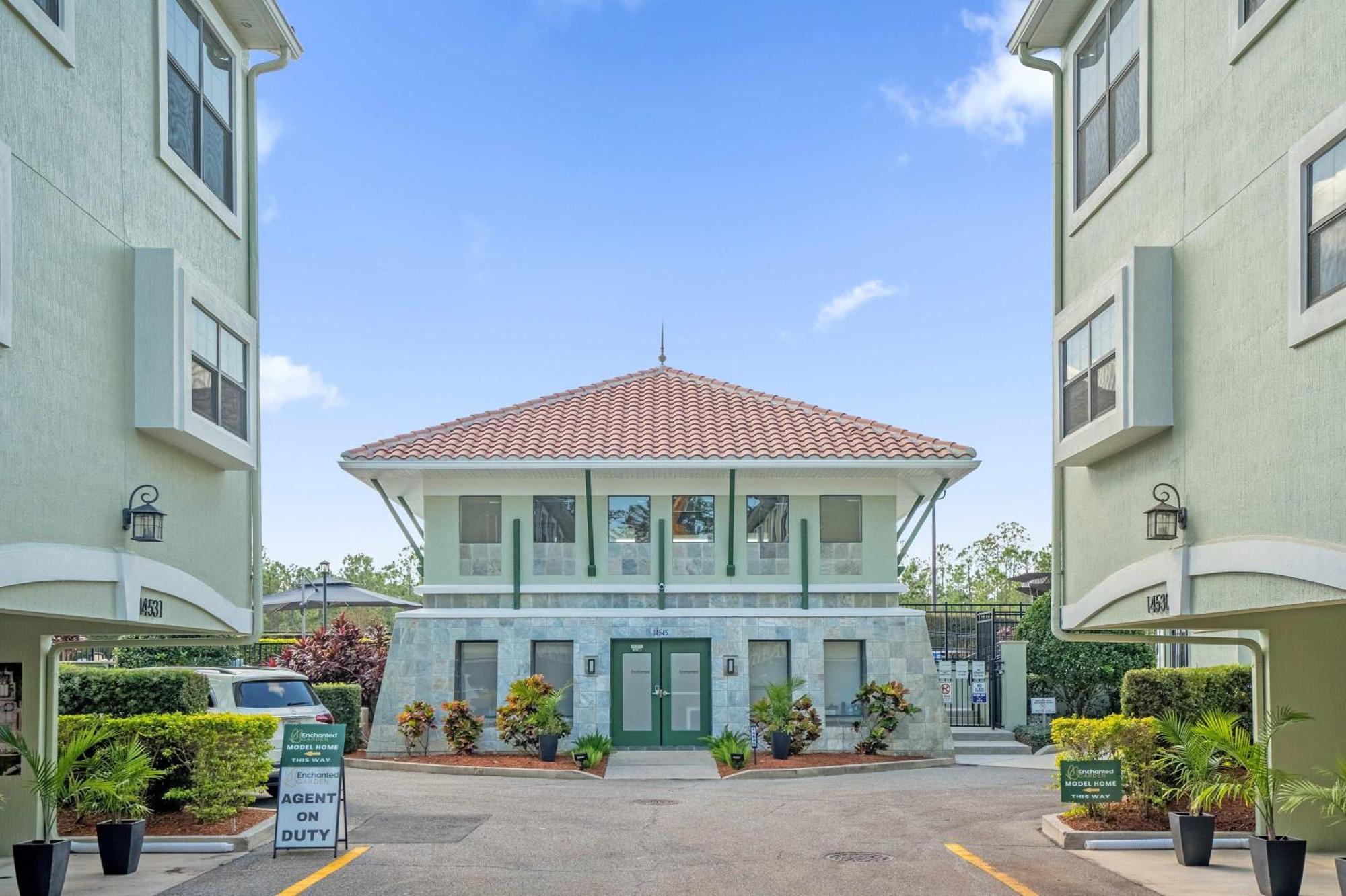 Memorial Day Magic - Townhome By Disney! Orlando Bagian luar foto